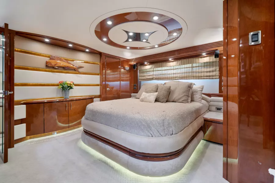 2006 Marquis 65 Pilothouse