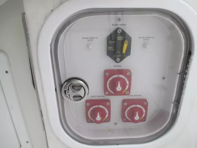 2001 Wellcraft Scarab 29 CCF