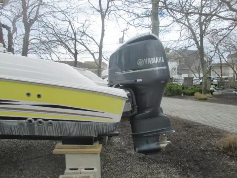 2001 Wellcraft Scarab 29 CCF