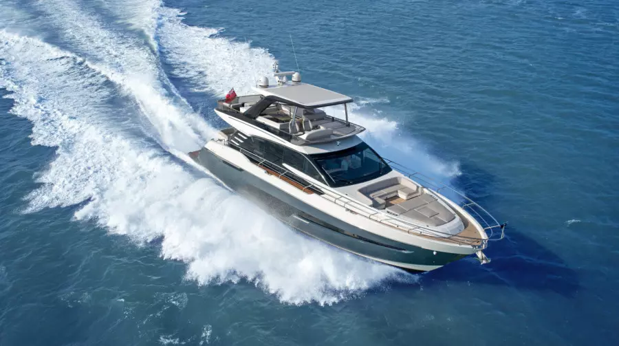 2022 Fairline Squadron 68