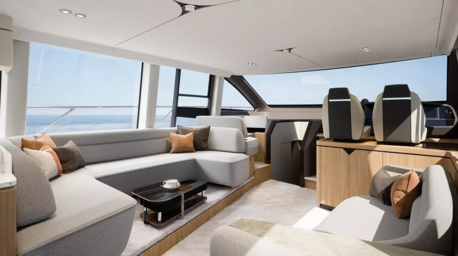 2022 Fairline Squadron 68