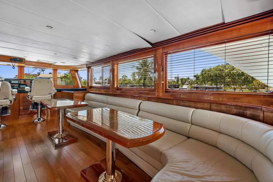 2006 Jefferson Starship Pilothouse