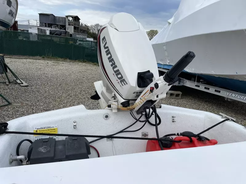 2016 Carolina Skiff J16