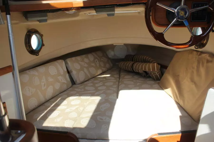 2016 Ranger Tugs R-21EC