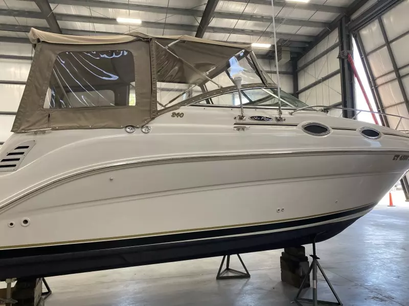 2002 Sea Ray 240 Sundancer
