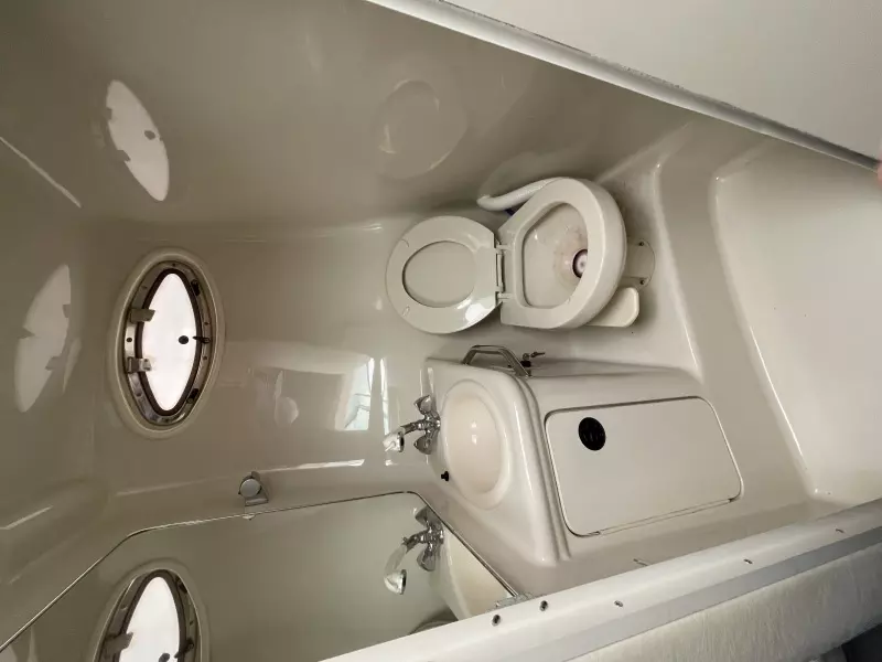 2002 Sea Ray 240 Sundancer