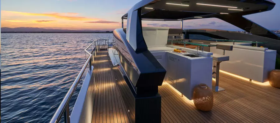 2022 Astondoa 100 Century