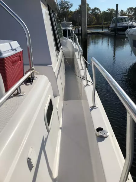 2000 Mainship 430