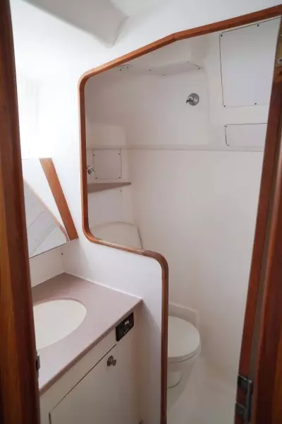 2000 Hunter Passage 420