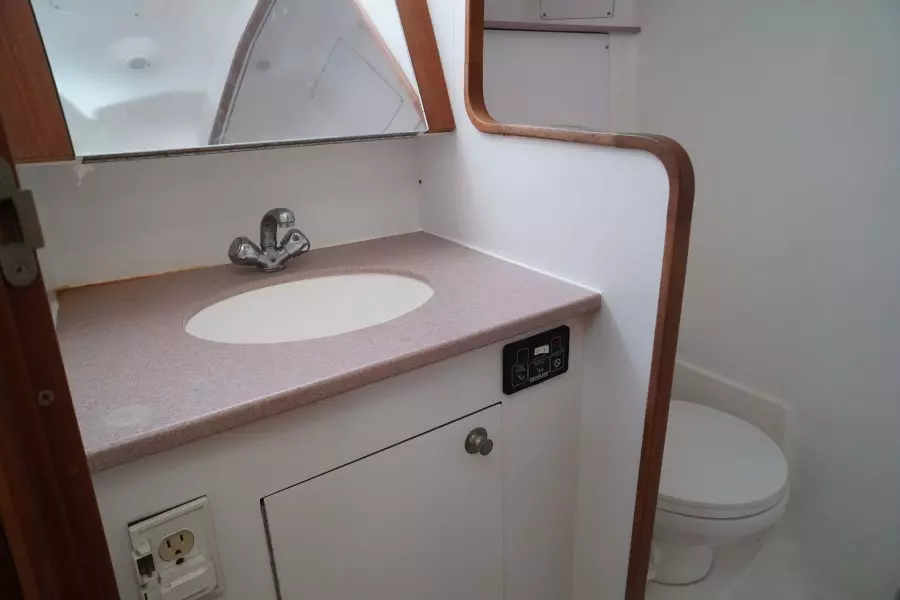 2000 Hunter Passage 420