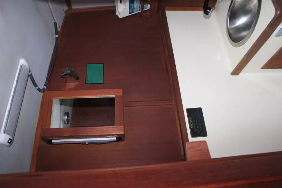 1989 Fortier 30 Hardtop