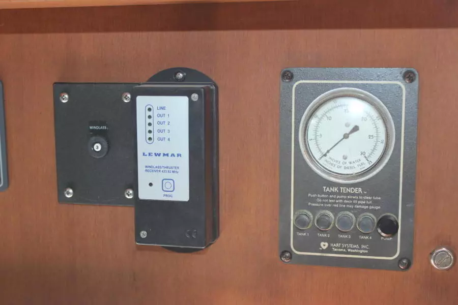 1989 Fortier 30 Hardtop