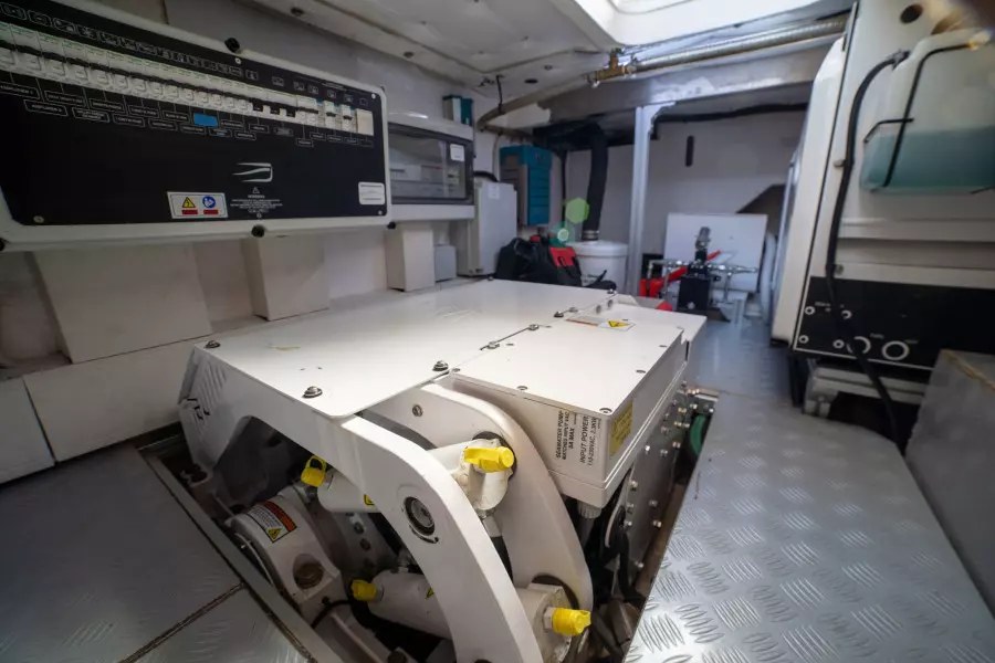 SeaKeeper Gyro Stabilizer 