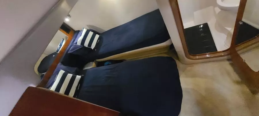 2007 Regal 4460 Commodore