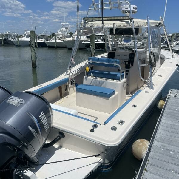 1989 Rybo Runner 31 Center Console