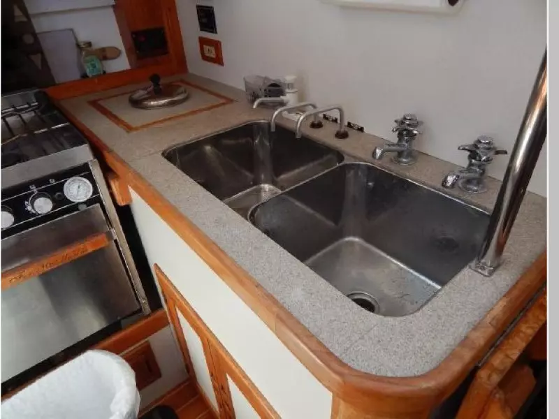 1996 Cabo Rico Northeast 400