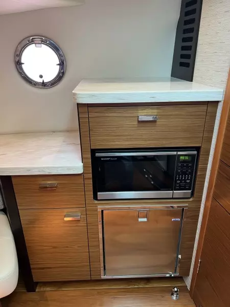 2016 Tiara 44 Express Coupe 