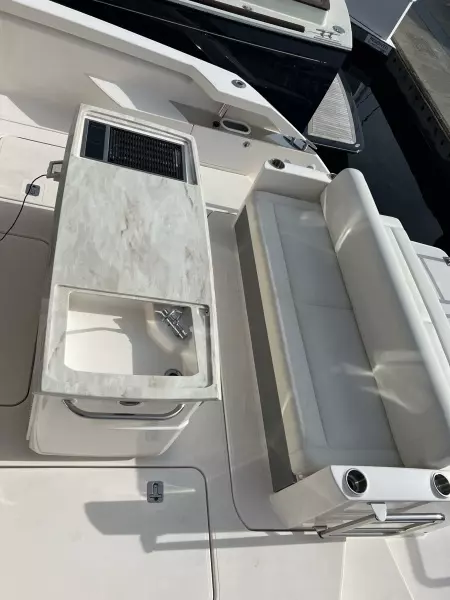 2016 Tiara 44 Express Coupe 