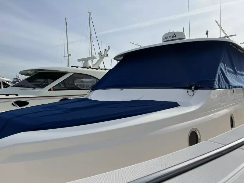 2016 Tiara 44 Express Coupe 