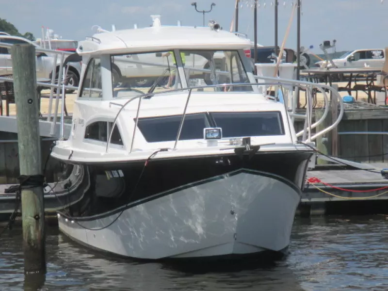 2011 Bayliner 266 Discovery