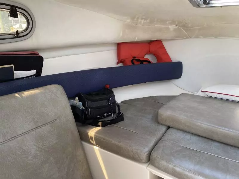 1998 Boston Whaler Conquest