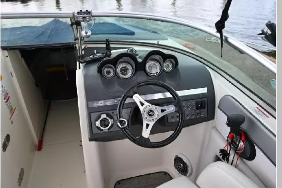 2010 Sea Ray 280 Sundeck