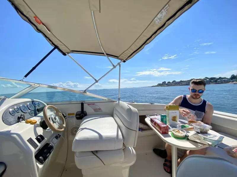 1999 Sea Ray 215 Express