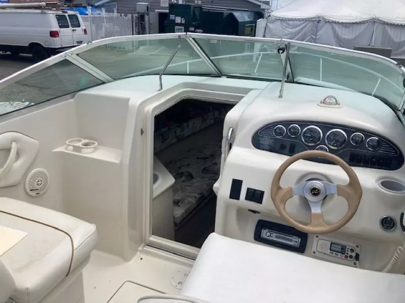 1999 Sea Ray 215 Express