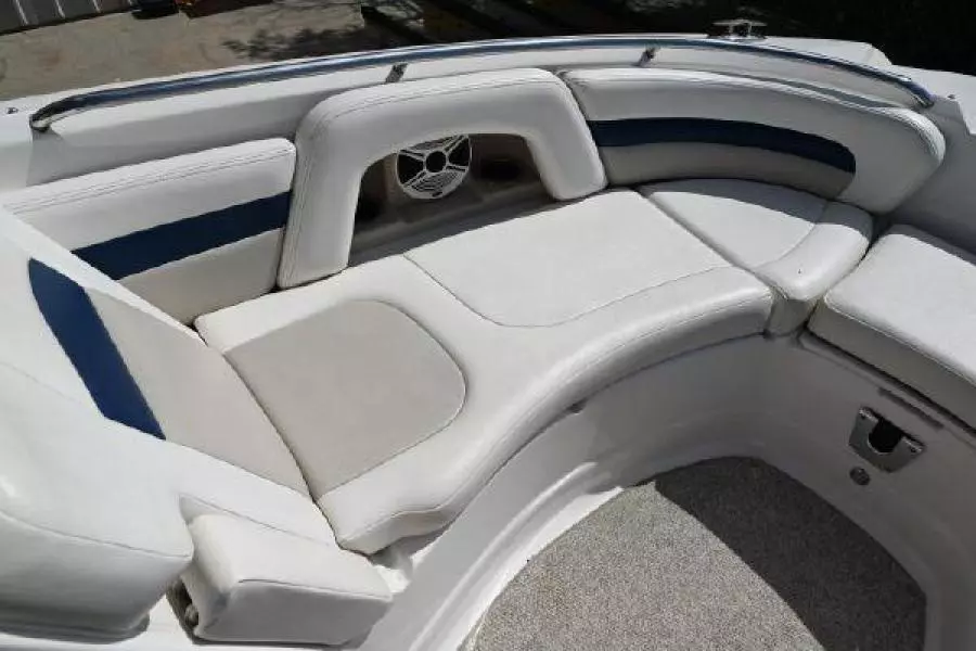 2008 Chaparral 264 Sunesta