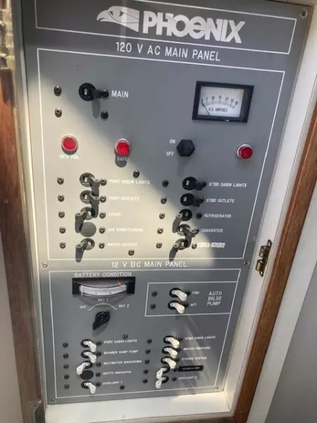 1988 Phoenix FB Cruiser