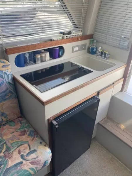 1988 Phoenix FB Cruiser