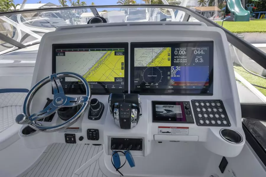 2020 Intrepid 477 Evolution