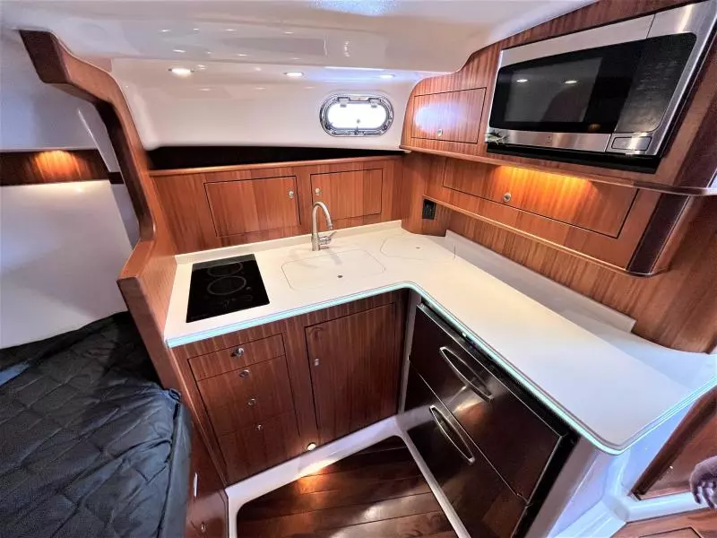 2016 Pursuit OS 385 Offshore