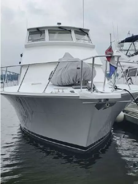 1998 Viking 60 Sport Motor Yacht