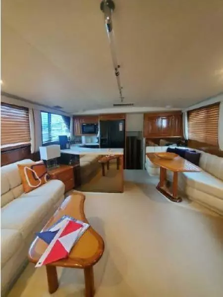 1998 Viking 60 Sport Motor Yacht