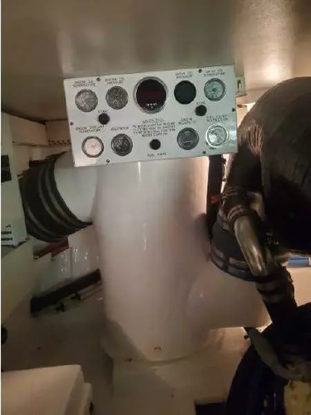 1998 Viking 60 Sport Motor Yacht