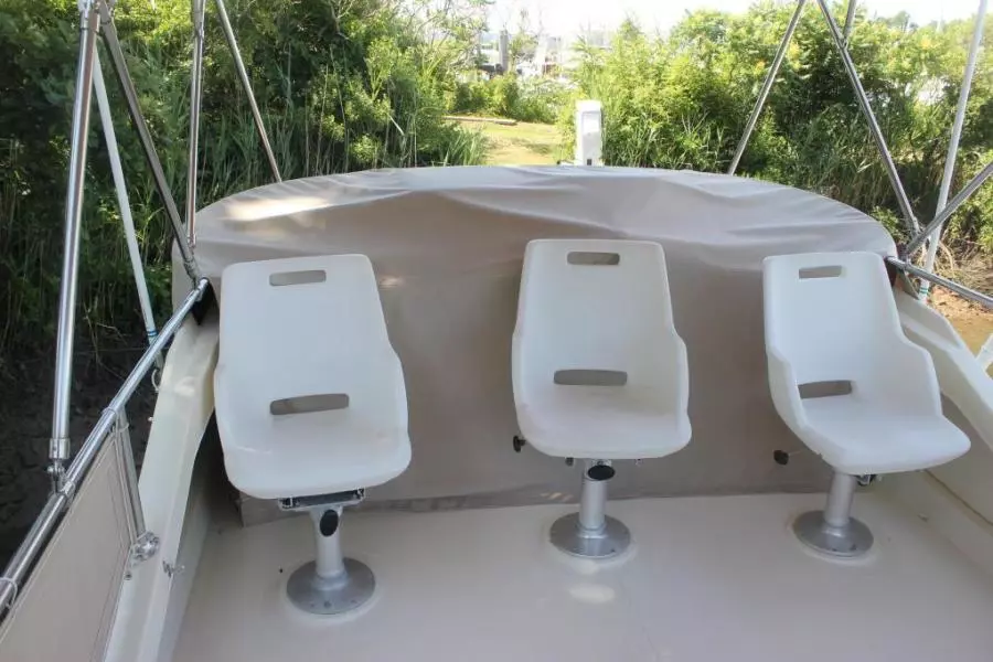 2000 Camano 31 Troll