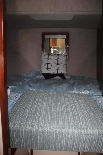 2000 Camano 31 Troll