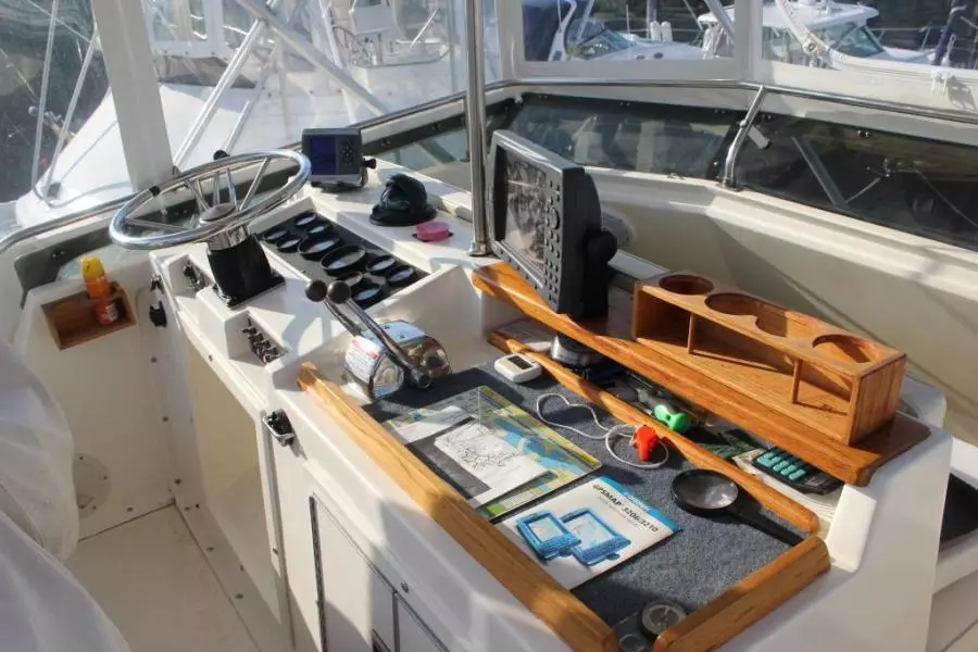 1988 Egg Harbor 33 Flybridge