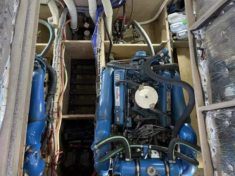 1986 Silverton 34 Convertible