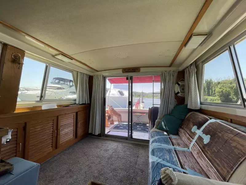 1986 Silverton 34 Convertible