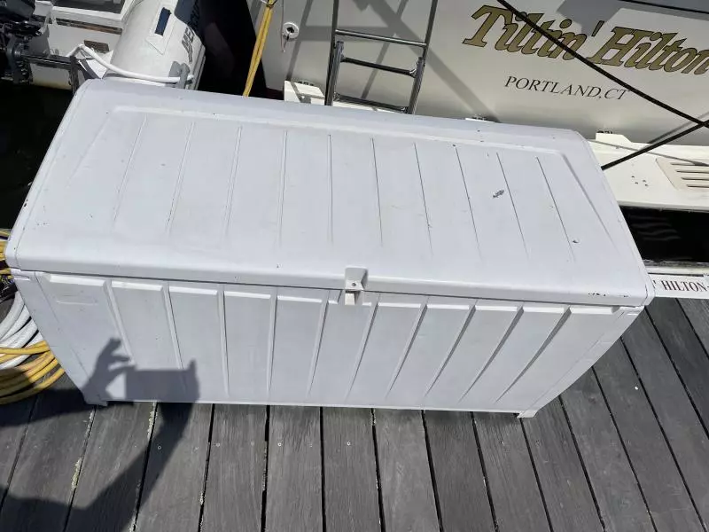 1986 Silverton 34 Convertible