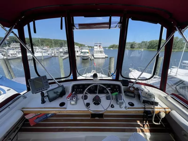 1986 Silverton 34 Convertible