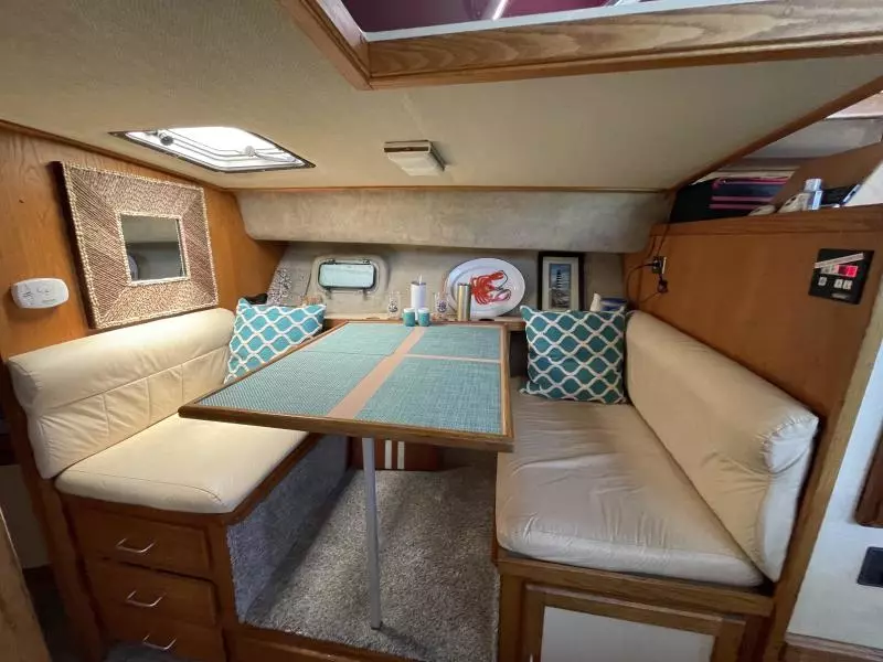 1986 Silverton 34 Convertible