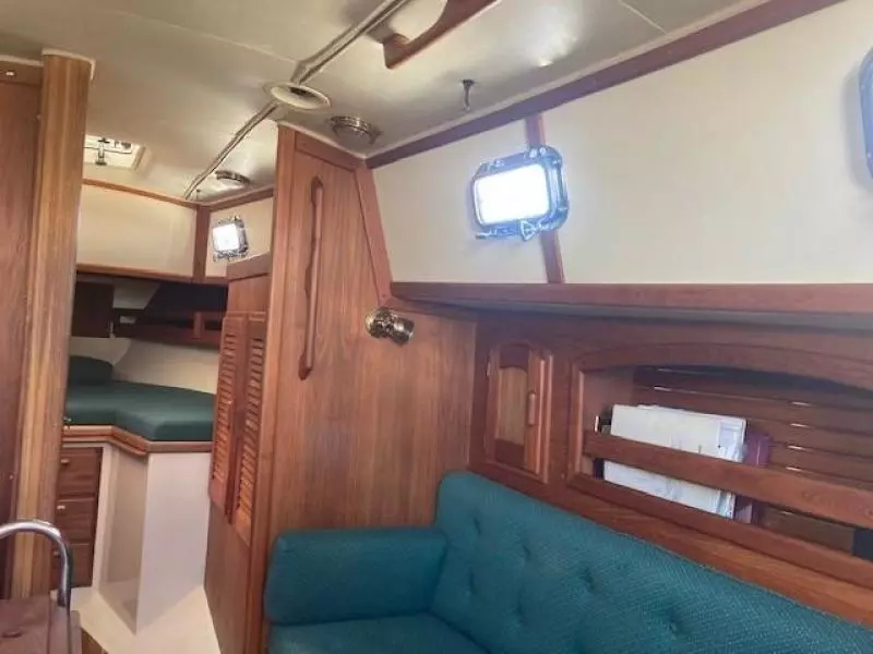 1992 Pacific Seacraft Crealock 34