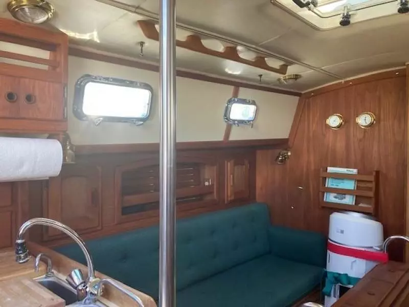 1992 Pacific Seacraft Crealock 34