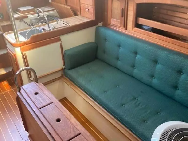 1992 Pacific Seacraft Crealock 34