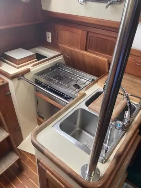 1992 Pacific Seacraft Crealock 34