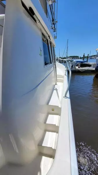 2002 Mainship 390 Trawler