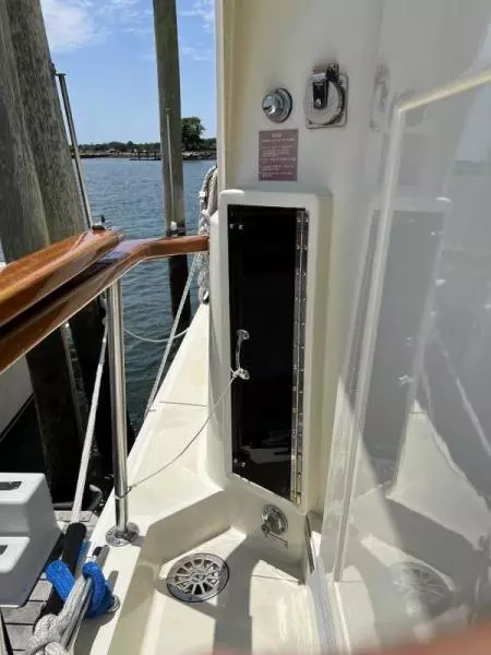 1984 Hatteras 53ED